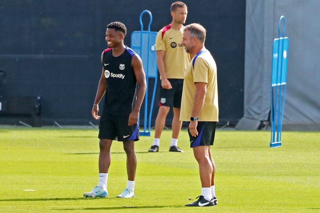 Ansu Fati Returns to Barcelona Training After Foot Injury